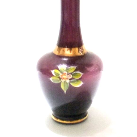 Vintage Bohemian Amethyst Glass Hand Painted Gold Trimmed Vase - Picture 6 of 6
